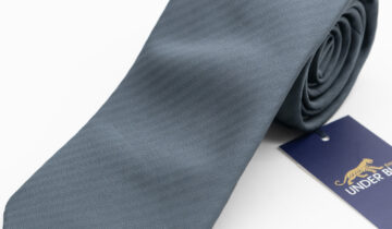 As gravatas Under Blue acrescentam estilo e glamour ao seu look clássico ou executivo